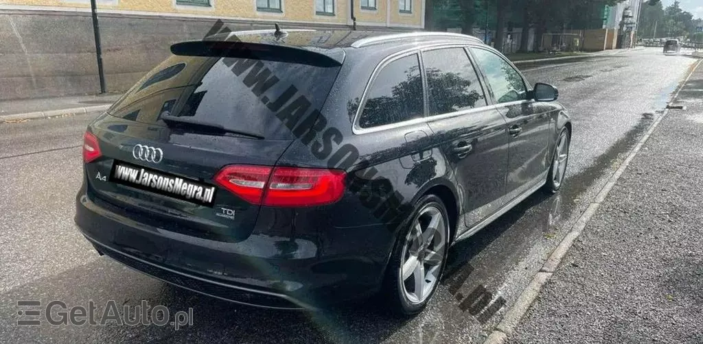 AUDI A4 