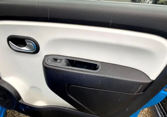 RENAULT Twingo ENERGY TCe 90 EDC Luxe