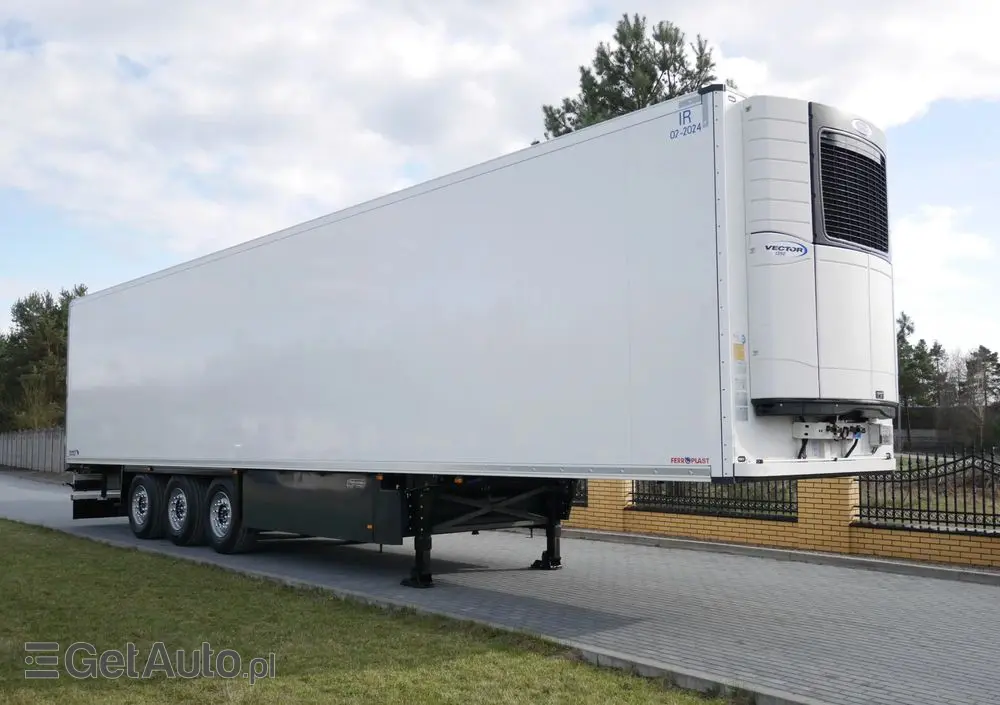 SCHMITZ CARGOBULL CARRIER VECTOR  4170 MTH Stan Idealny 