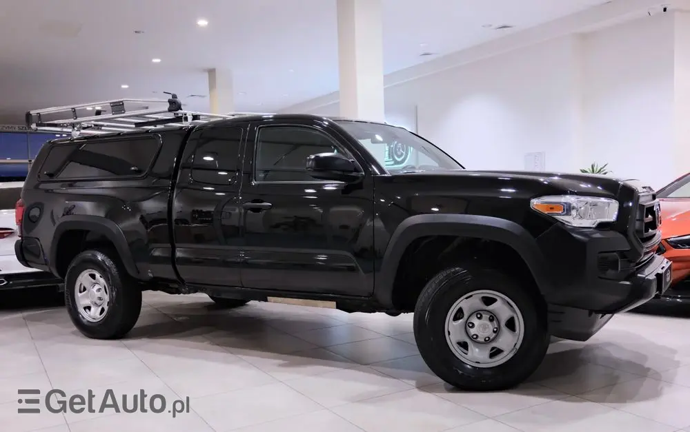 TOYOTA Tacoma 
