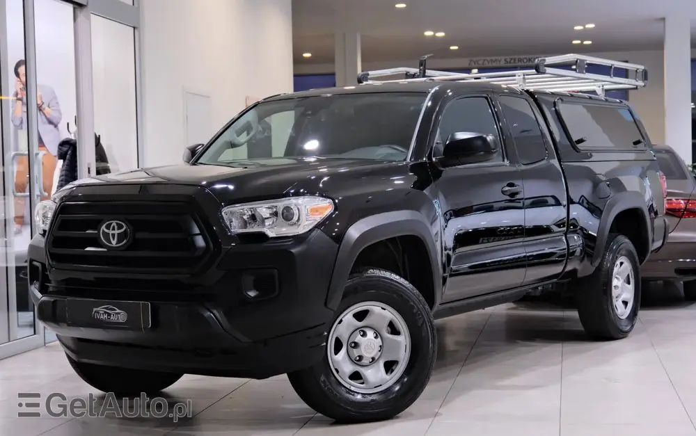 TOYOTA Tacoma 