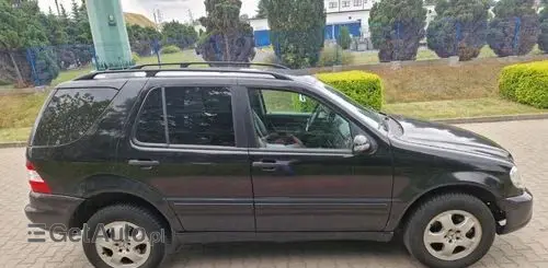 MERCEDES-BENZ ML 