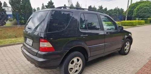 MERCEDES-BENZ ML 
