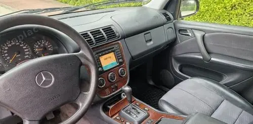 MERCEDES-BENZ ML 