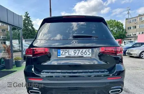 MERCEDES-BENZ GLB 
