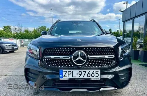 MERCEDES-BENZ GLB 