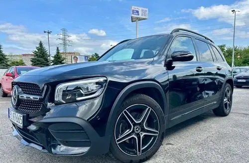 MERCEDES-BENZ GLB 