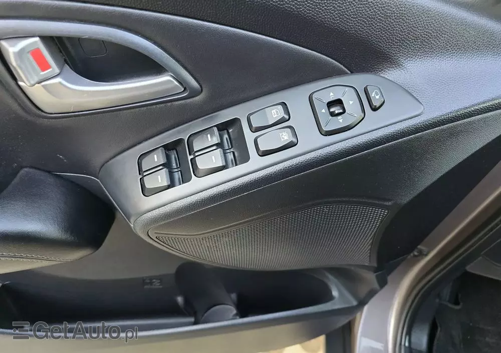 HYUNDAI Ix35 1.7 CRDi Premium 2WD