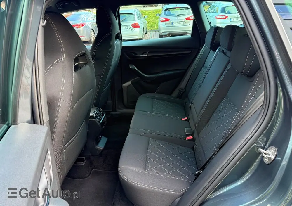 SKODA Karoq 1.5 TSI ACT 4x2 Sportline DSG