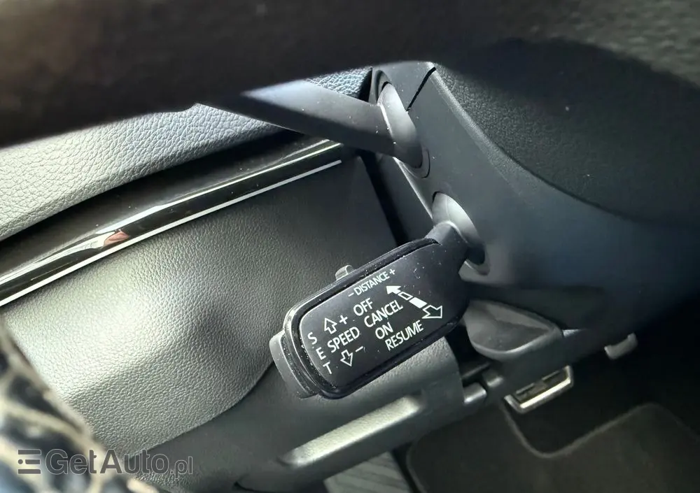 SKODA Karoq 1.5 TSI ACT 4x2 Sportline DSG