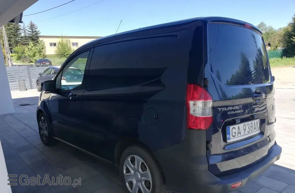 FORD Courier 