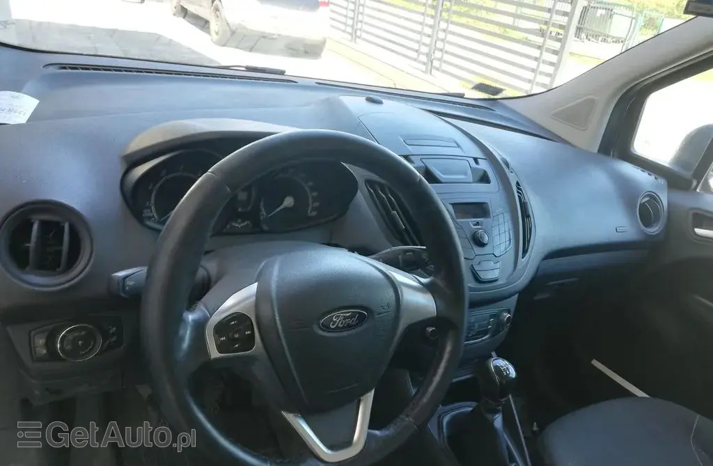 FORD Courier 