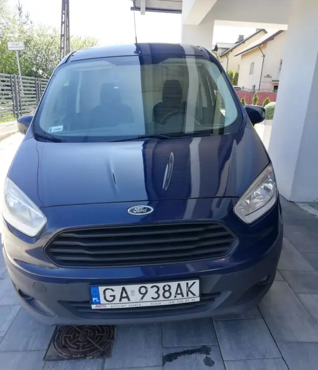 FORD Courier 