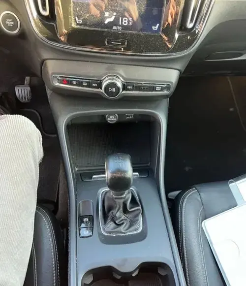 VOLVO Xc 40 
