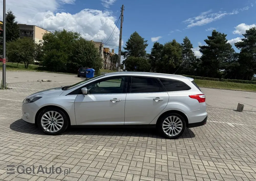 FORD Focus 1.0 EcoBoost Start-Stopp-System Titanium