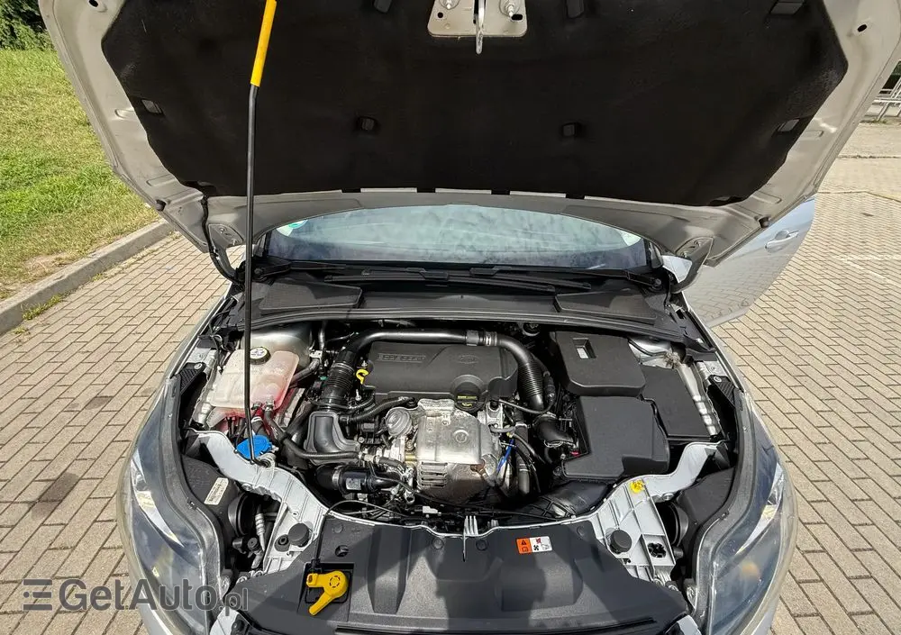 FORD Focus 1.0 EcoBoost Start-Stopp-System Titanium