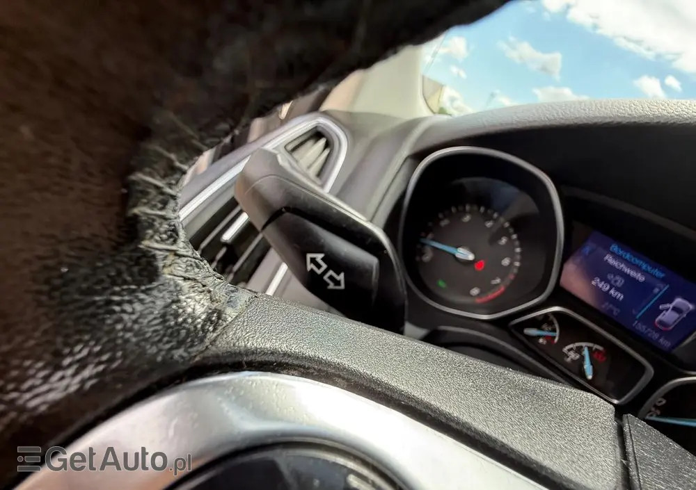 FORD Focus 1.0 EcoBoost Start-Stopp-System Titanium