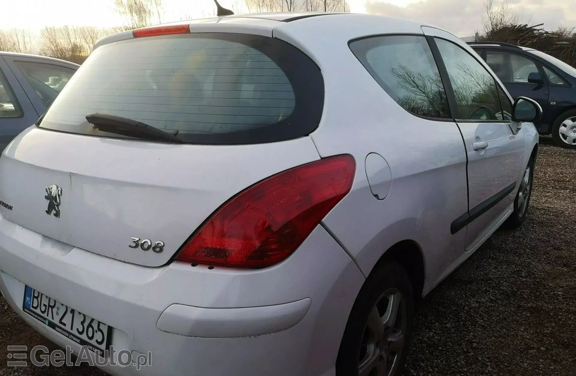 PEUGEOT 308 