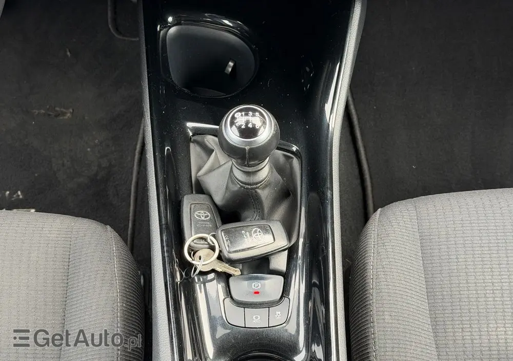 TOYOTA C-HR 1.2 Turbo Team Deutschland