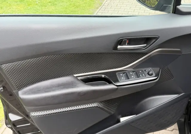 TOYOTA C-HR 1.2 Turbo Team Deutschland