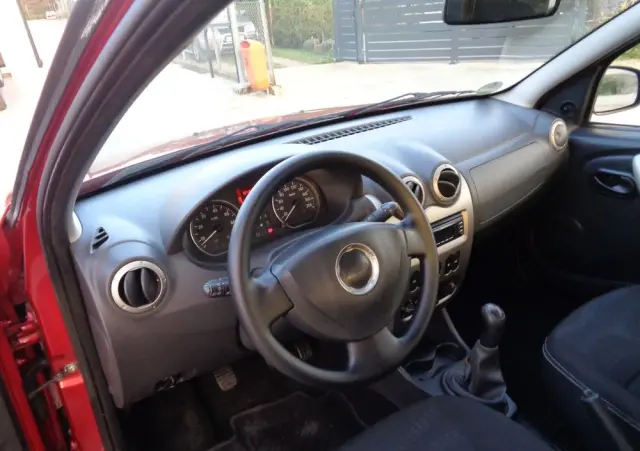 DACIA Sandero Stepway 1.6