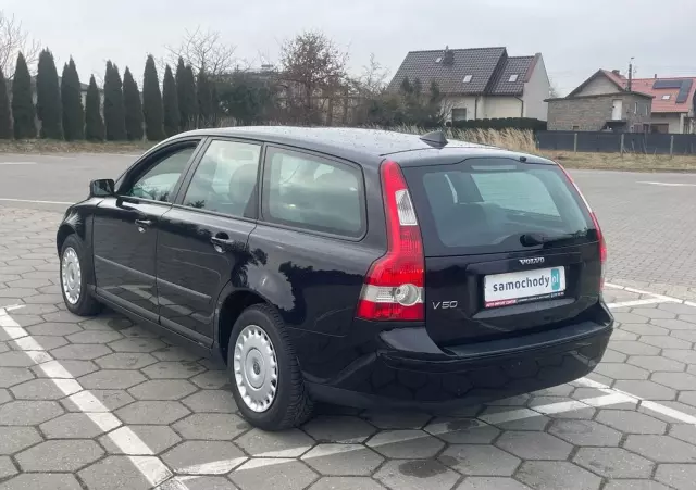 VOLVO V50 1.8 Kinetic