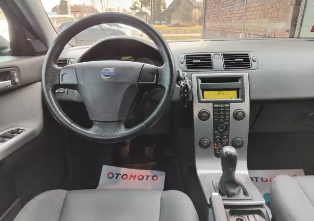 VOLVO V50 1.8 Kinetic