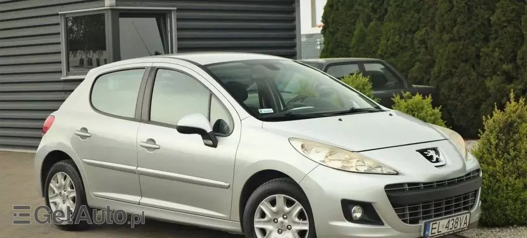 PEUGEOT 207 