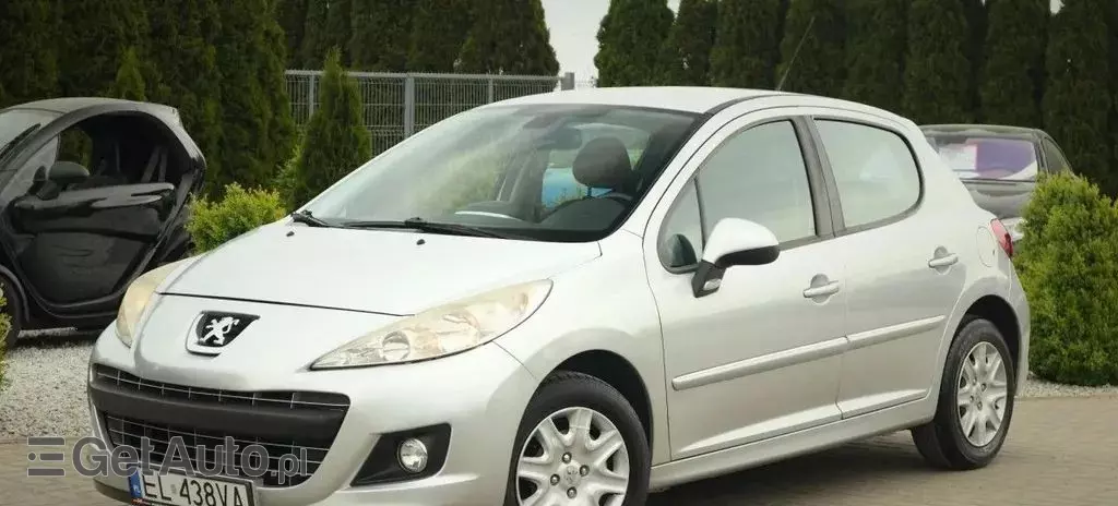 PEUGEOT 207 