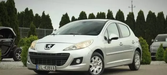 PEUGEOT 207 