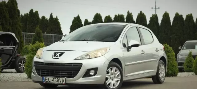 PEUGEOT 207 