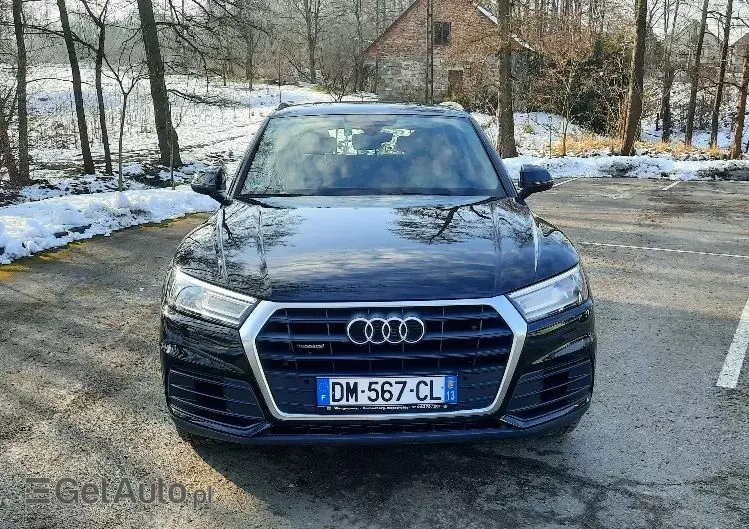 AUDI Q5 2.0 TDI quattro sport