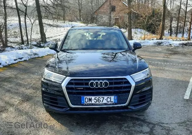 AUDI Q5 2.0 TDI quattro sport