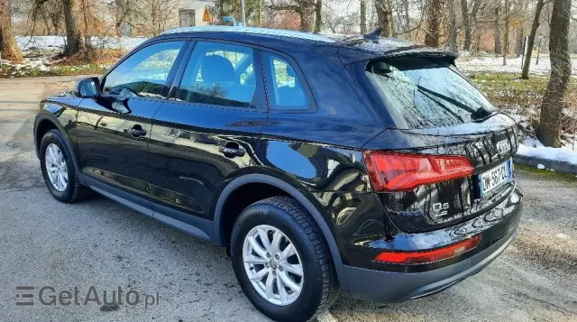 AUDI Q5 2.0 TDI quattro sport