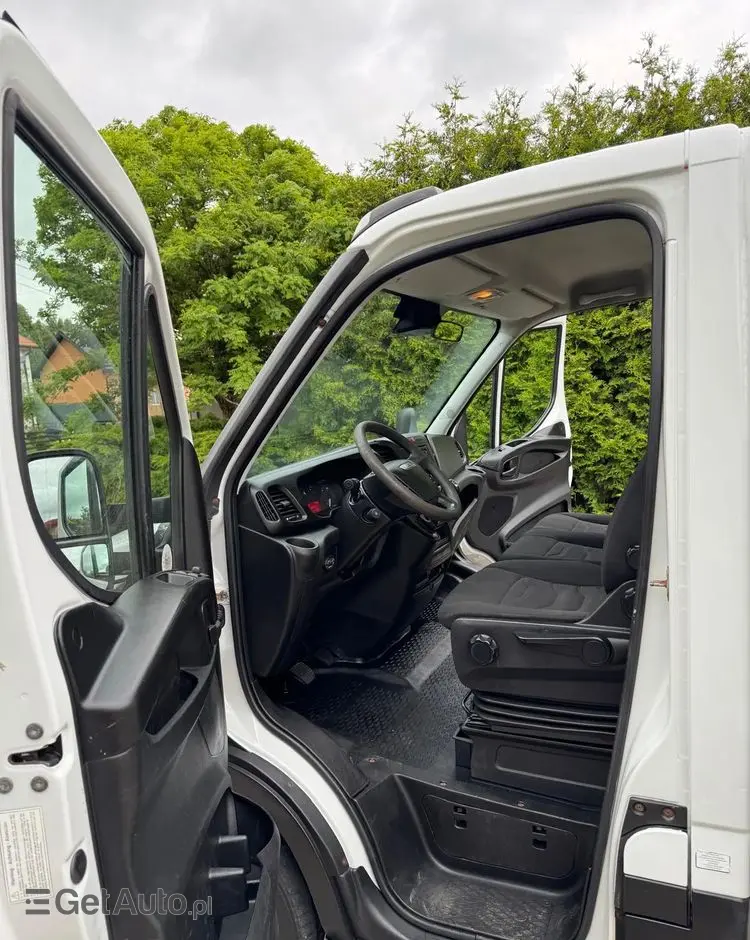 IVECO Daily 35.150/ 2.3 /Klima/Skrzynia/ E6/Laweta 