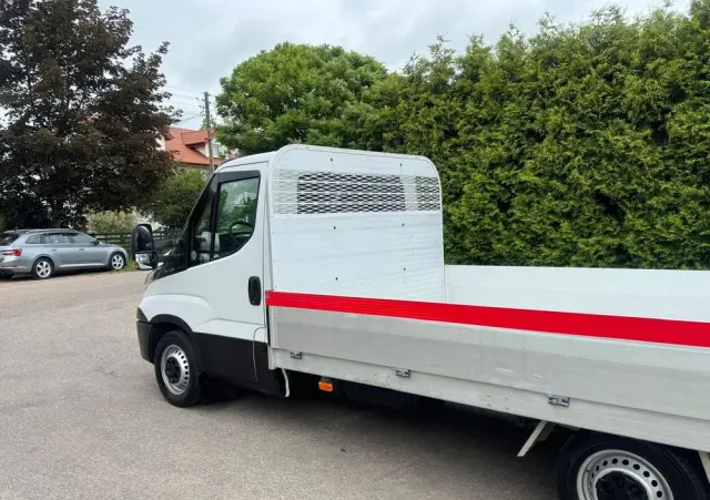 IVECO Daily 35.150/ 2.3 /Klima/Skrzynia/ E6/Laweta 