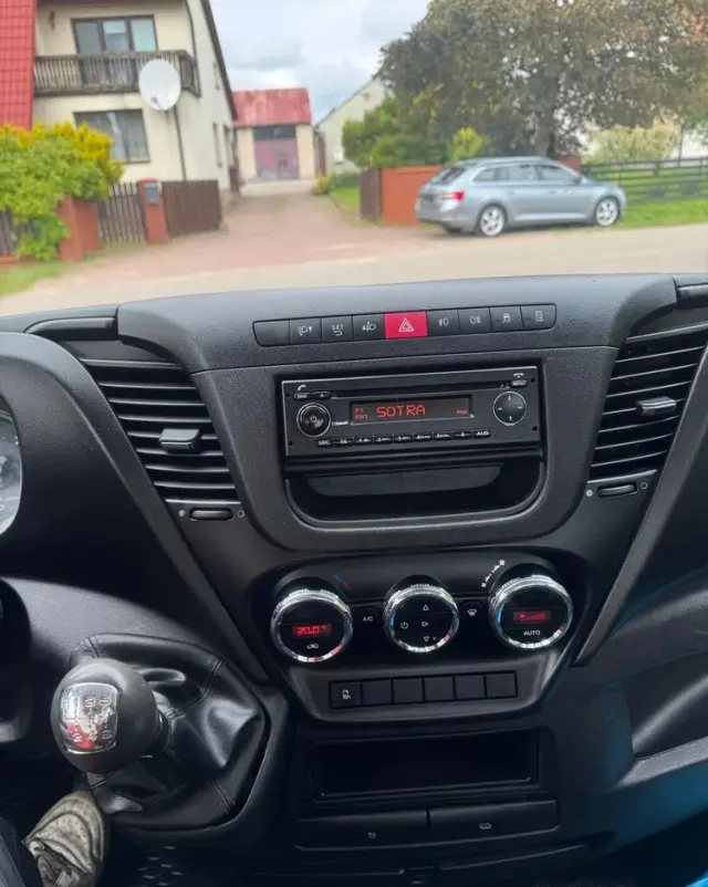 IVECO Daily 35.150/ 2.3 /Klima/Skrzynia/ E6/Laweta 