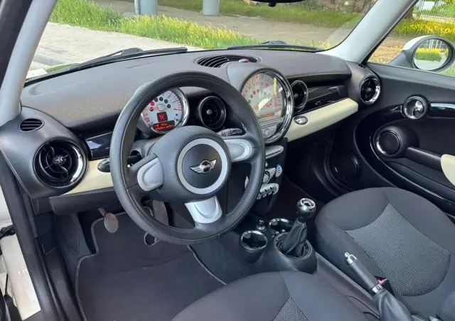 MINI ONE 