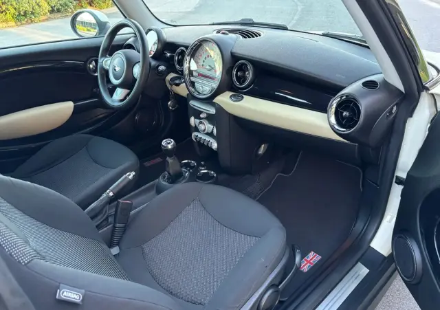 MINI ONE 