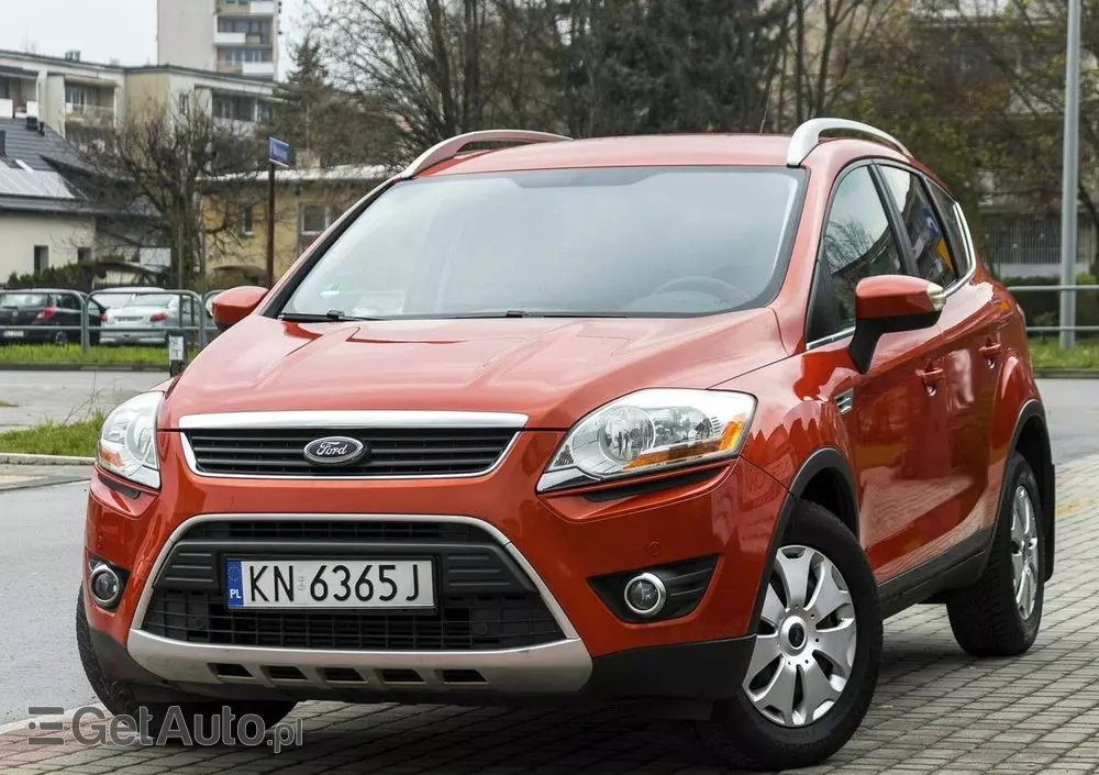 FORD Kuga 2.0 TDCi 2x4 Titanium
