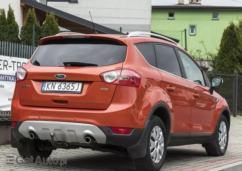 FORD Kuga 2.0 TDCi 2x4 Titanium