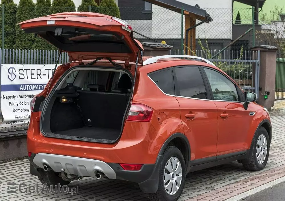 FORD Kuga 2.0 TDCi 2x4 Titanium