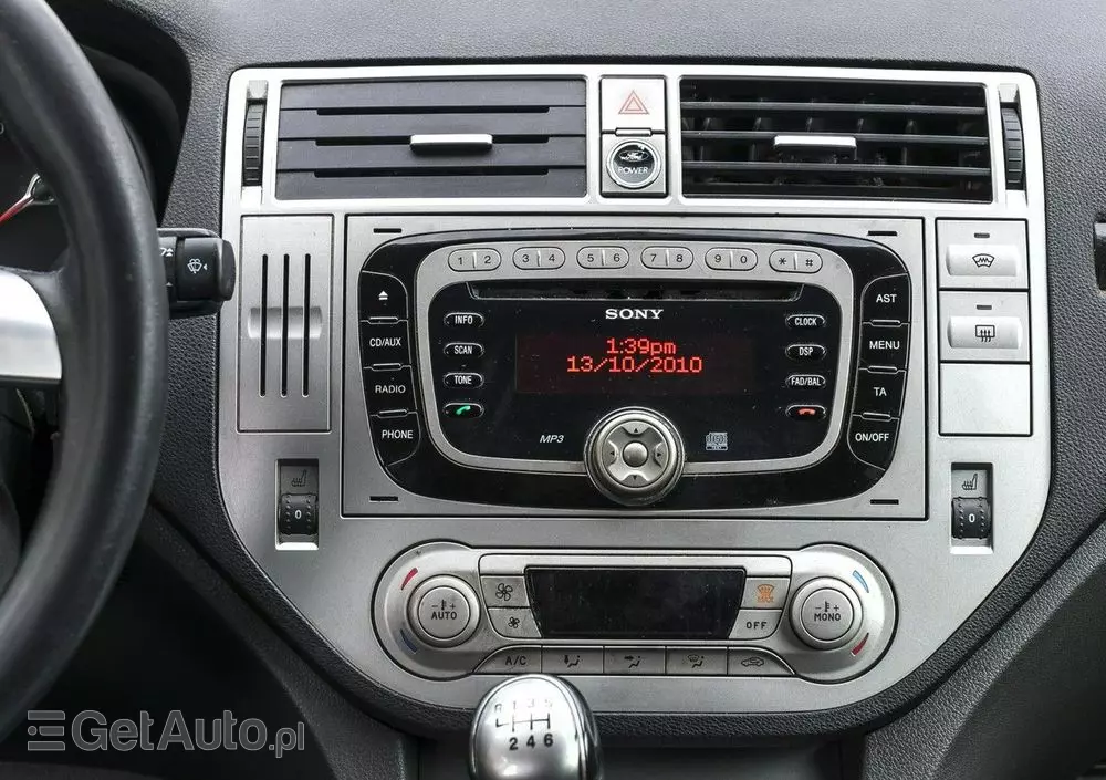 FORD Kuga 2.0 TDCi 2x4 Titanium