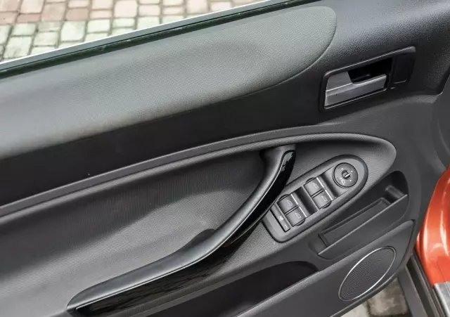 FORD Kuga 2.0 TDCi 2x4 Titanium