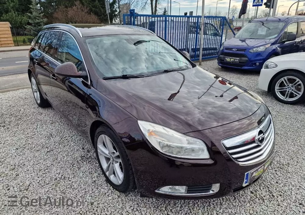 OPEL Insignia 