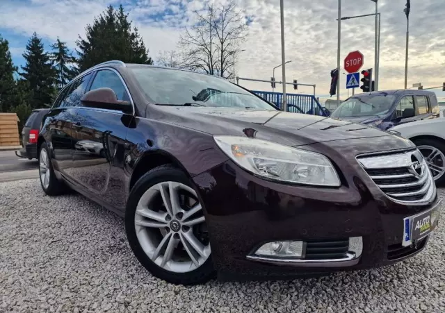 OPEL Insignia 