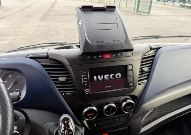 IVECO Daily 72-180/Automat Hi-Matic/kontener15 epalet/winda 1000kg/poduszki fabryczne/ 