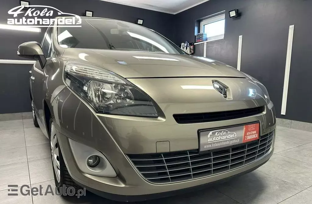 RENAULT Grand Scenic 