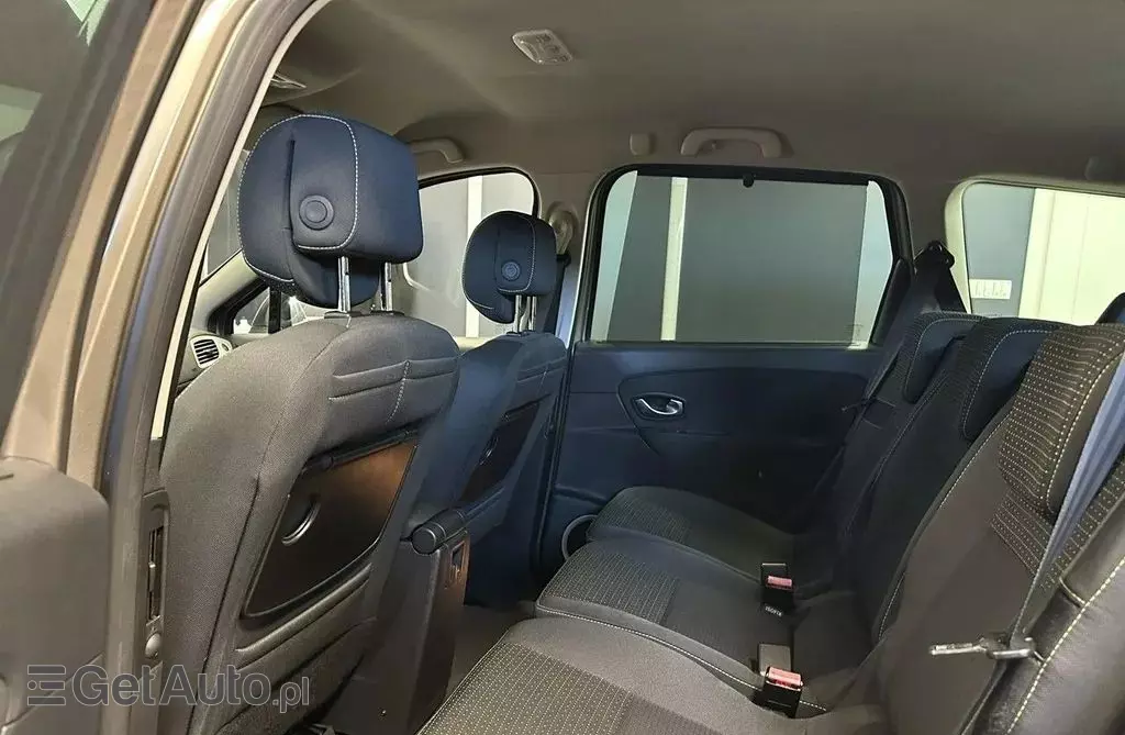 RENAULT Grand Scenic 