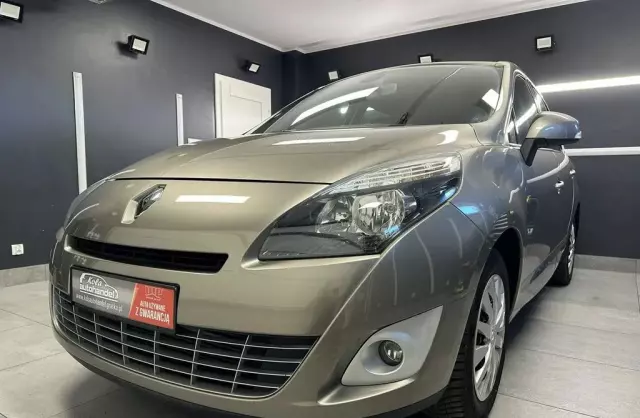 RENAULT Grand Scenic 